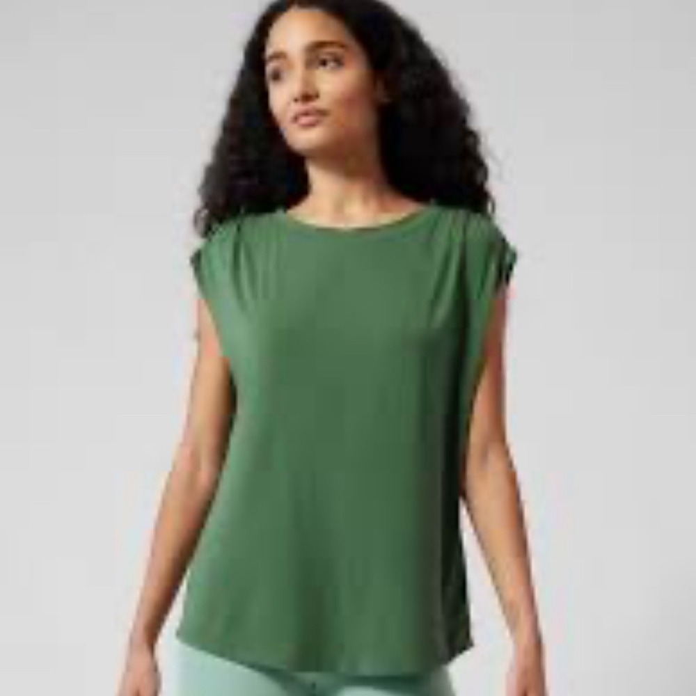Athleta Getaway Tee Vineyard BLACK S